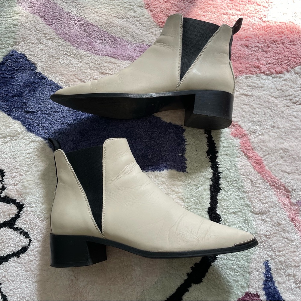 Acne Studios Jensen Chelsea Boots ivory / cream size 36 / 6